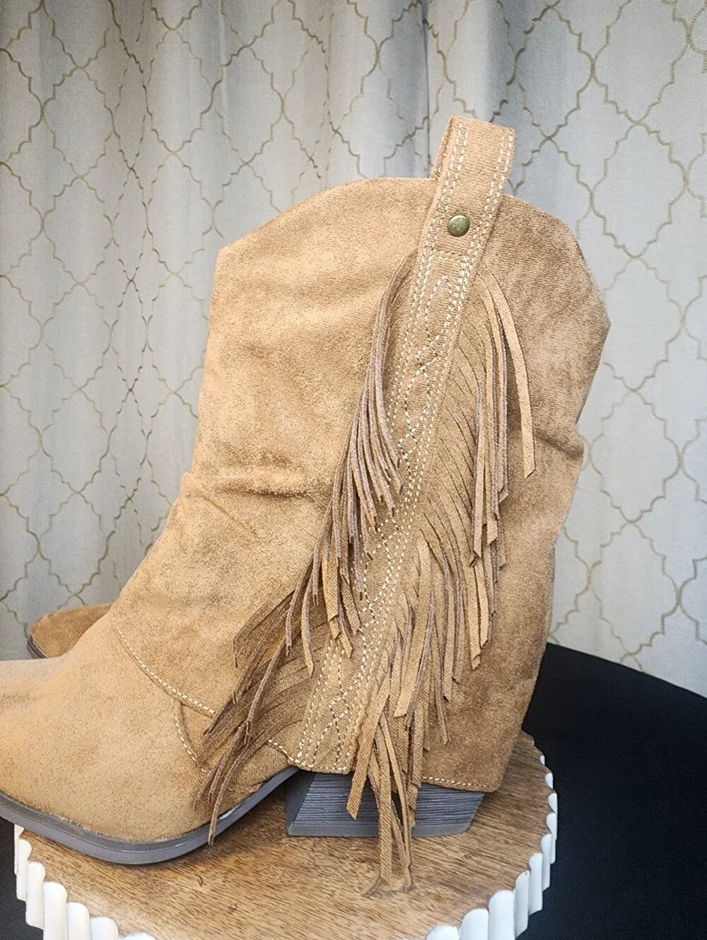 Jellypop Tan Suede Fringe Western Ankle Boots Size 11